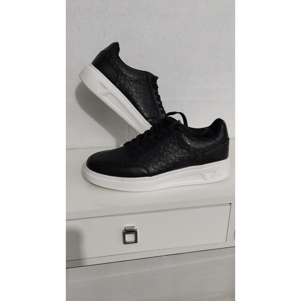 Guess Men's Creve Black And White Low Top Sneakers Size 10